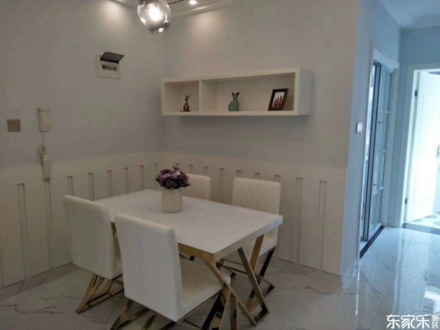 長沙120平現(xiàn)代簡約風(fēng)格餐廳裝修效果圖