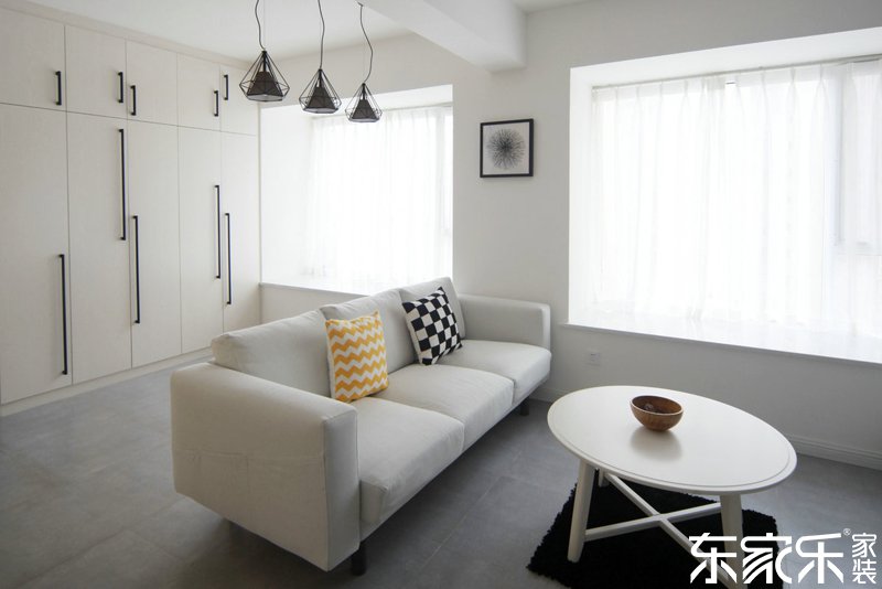 衡陽90平現(xiàn)代簡(jiǎn)約風(fēng)格客廳裝飾搭配