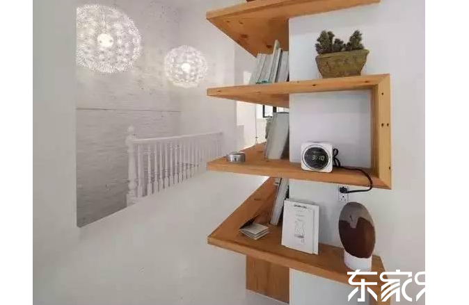 墻角創意展柜